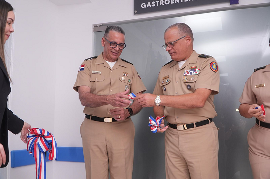 Inauguran área de gastroenterología y equipo de tomografía en Hospital Universitario Docente Central FF.AA.